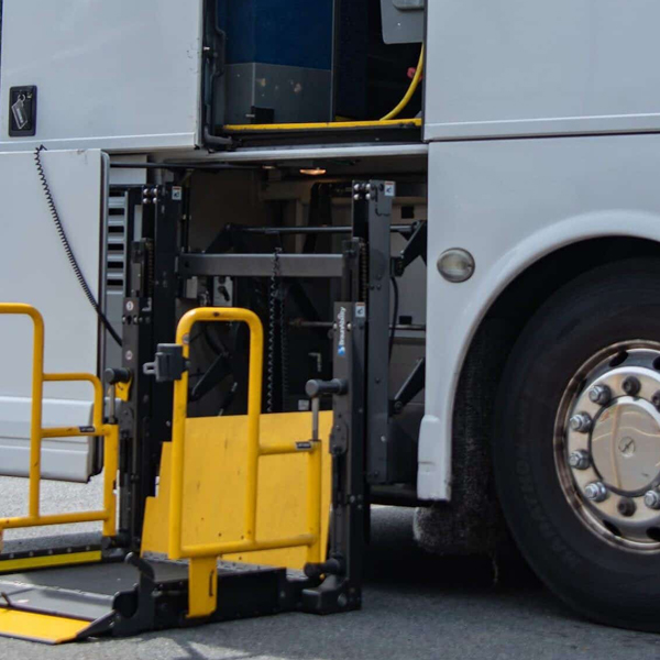 ADA_Wheelchair_Bus exterior2