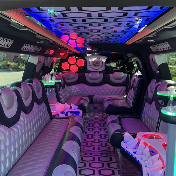 escalade-limo-interior (2)