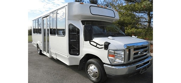 24-28-pass-mini-coach-white-1