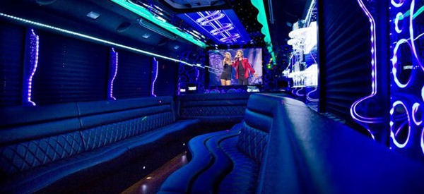 30-Passenger-Minibus-5